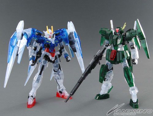 HG00 1/144 机动战士高达00 第二季 GN-0000+GNR-010 00强化模组 彩色透明版