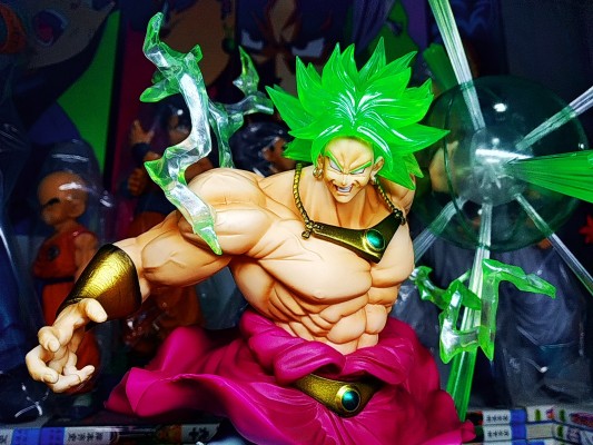 FiguartsZERO 	龙珠Z：燃烧吧！热战·烈战·超激战 布罗利超级赛亚人 Event Exclusive Color Edition