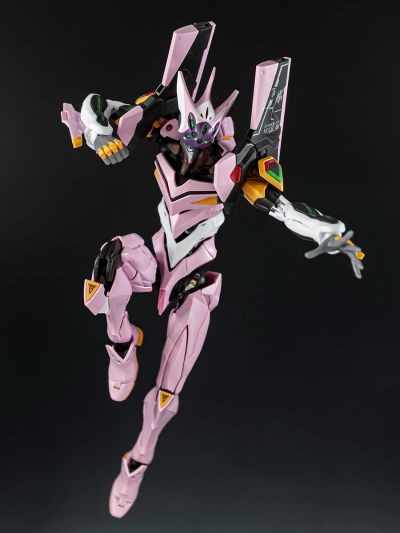 RG 福音战士新剧场版：Q 泛用人型决战兵器 人造人EVA 正规实用型(Wille Custom) 8号机α