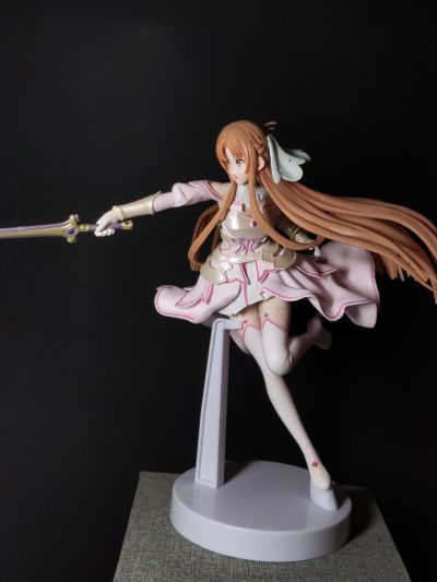 Espresto 	刀剑神域Alicization War of Underworld 创世神史提西亚 亚丝娜