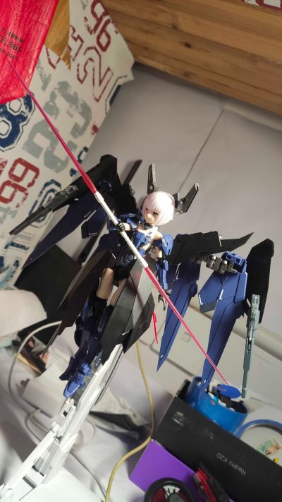 HG 1/144 巴巴托斯高达天狼座帝王形态