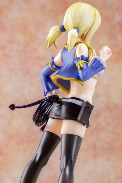 妖精的尾巴 露西・哈特菲利亚