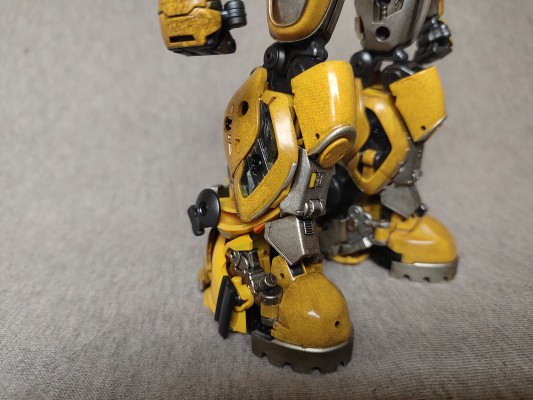 变形金刚 MPM-7 バンブルビー[takaraTomy]