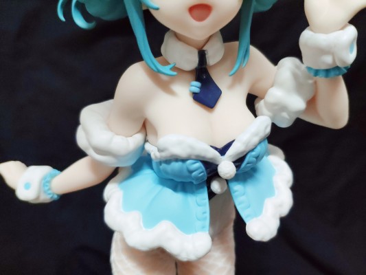 BiCuteBunnies  初音未来 白色兔女郎