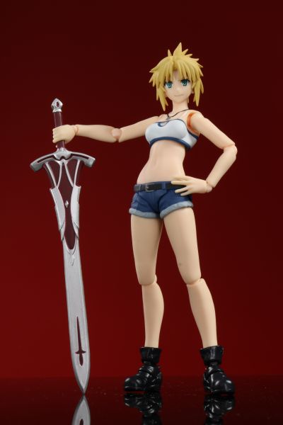 figma#474 Fate/Apocrypha “红色Saber”（莫德雷德） 私服
