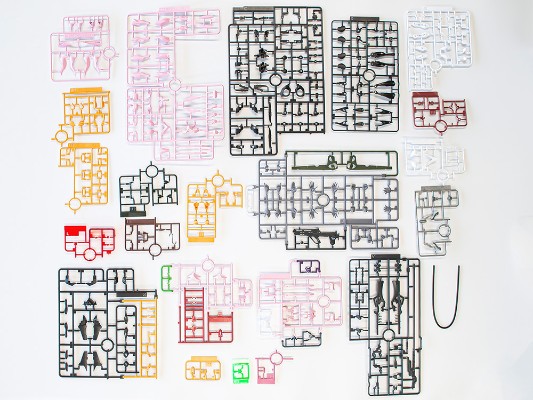 RG 福音战士新剧场版：Q 泛用人型决战兵器 人造人EVA 正规实用型(Wille Custom) 8号机α