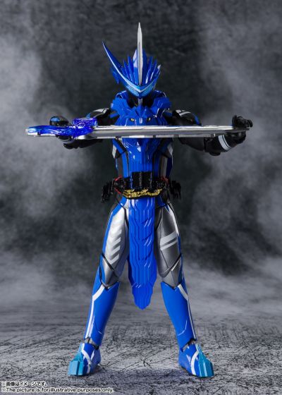 S.H.Figuarts   假面骑士剑锋 雄狮战记