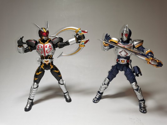 S.H.Figuarts 假面骑士剑