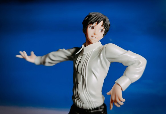 ARTFX J 冰上的尤里 维克托