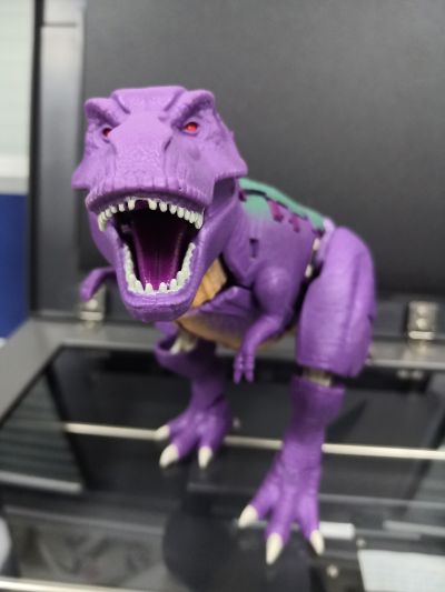 变形金刚 王国 KD-01 金刚王