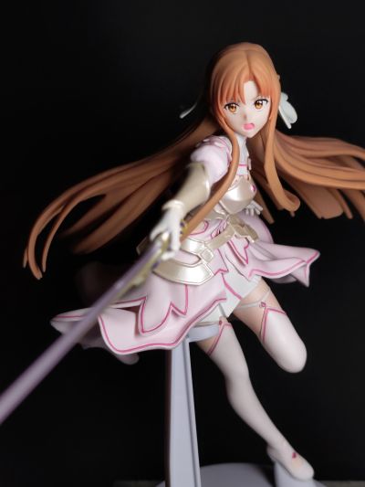 Espresto 	刀剑神域Alicization War of Underworld 创世神史提西亚 亚丝娜