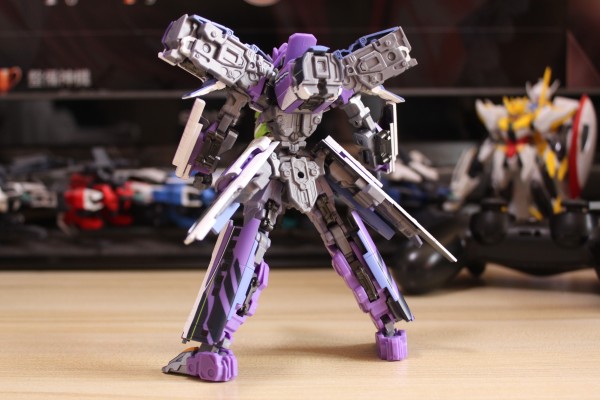 转轮科技 EVANGELION EVOLUTION 新干线变形机器人  500 新世纪福音战士型