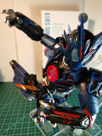 S.H.Figuarts 假面骑士：零一 假面骑士巴尔坎 突击之狼