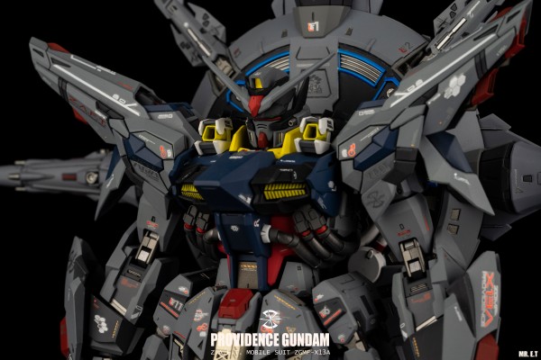 MG 1/100 神喻高达