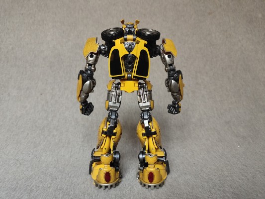 变形金刚 MPM-7 バンブルビー[takaraTomy]