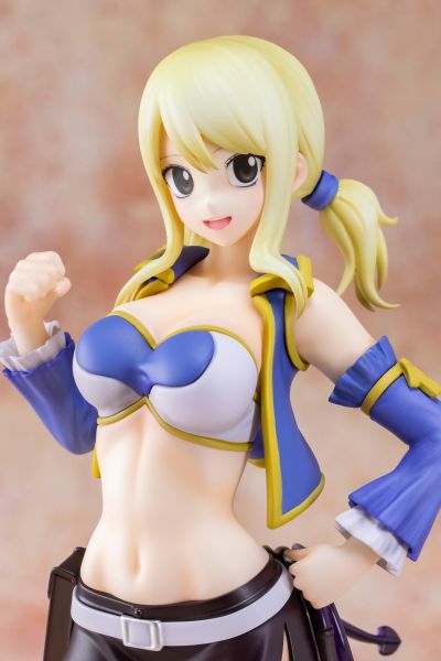 妖精的尾巴 露西・哈特菲利亚