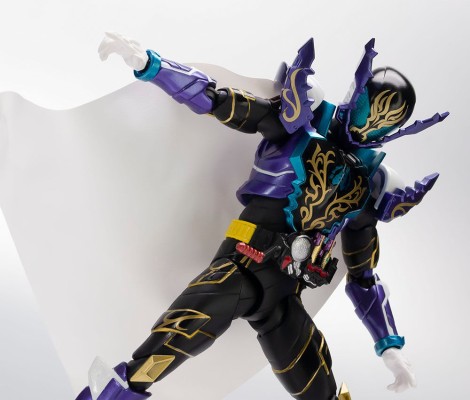 S.H.Figuarts 假面骑士恶霸 鼎盛形态
