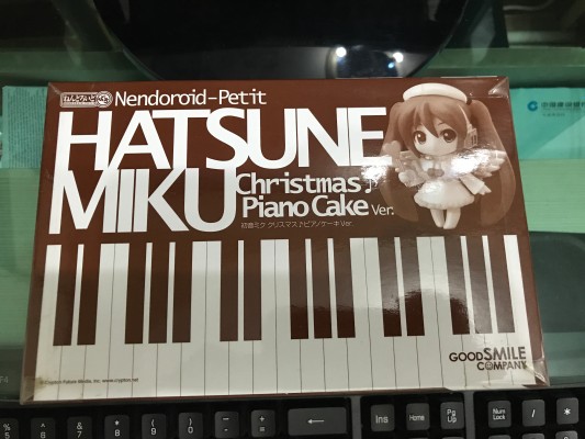 迷你黏土人 VOCALOID 初音未来 Christmas Piano Cake 