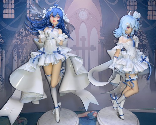 2233十年周纯白之爱纪念手办