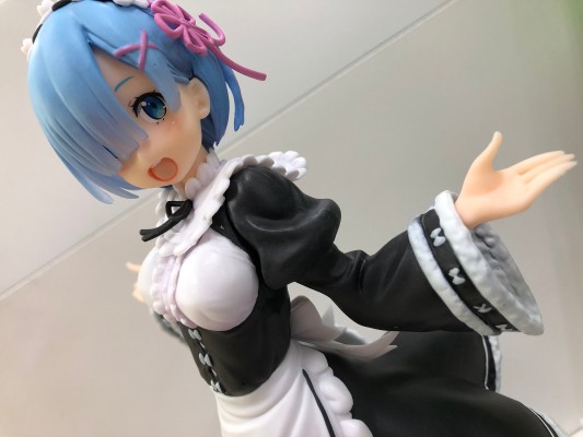 艺术家杰作 Re：从零开始的异世界生活 雷姆 玩具人偶~冬季女仆造型~