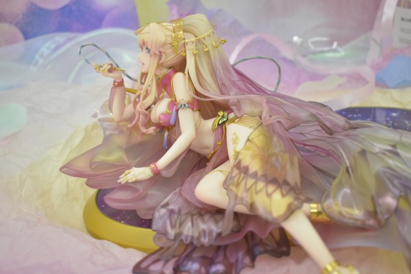 SQ系列 超时空要塞F 虚空歌姫～イツワリノウタヒメ～ 雪莉露・诺姆 