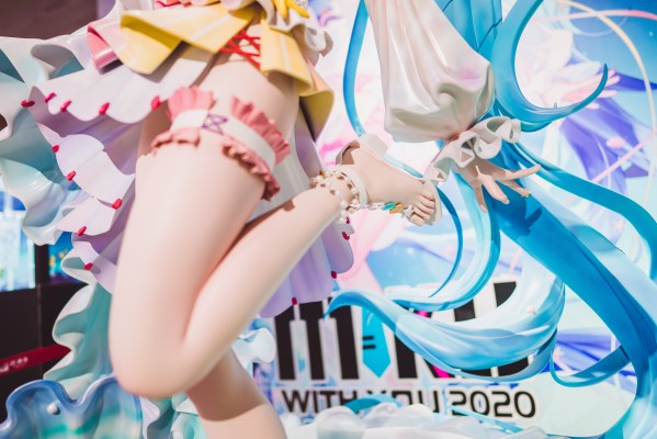 Vocaloid 初音未来 未来有你 2020ver. 等身雕塑