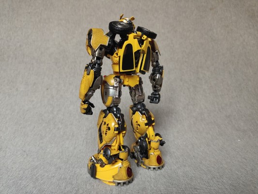 变形金刚 MPM-7 バンブルビー[takaraTomy]