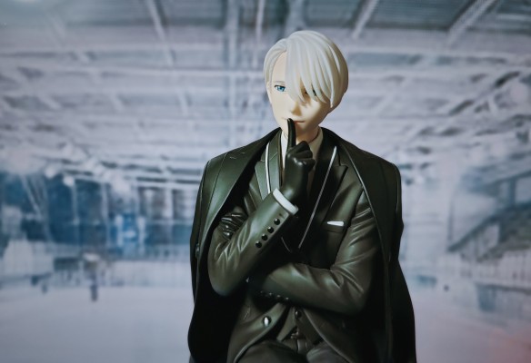 ARTFX J 冰上的尤里 维克托