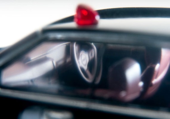 多美卡限定老爷车 NEO TLV-危险刑警 08 日产 荣耀 (港304)