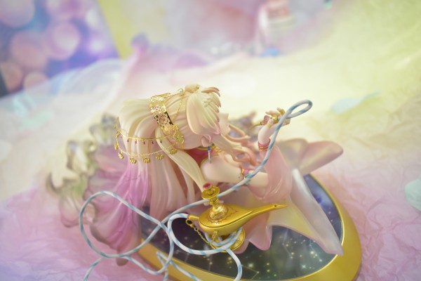 SQ系列 超时空要塞F 虚空歌姫～イツワリノウタヒメ～ 雪莉露・诺姆 