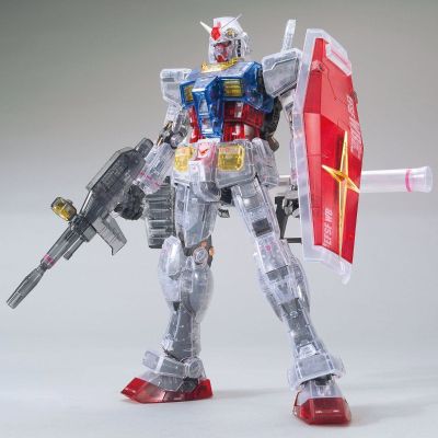 MG 1/100 机动战士高达 RX-78-2 高达 Ver.3.0 高达基地限定彩色透明版