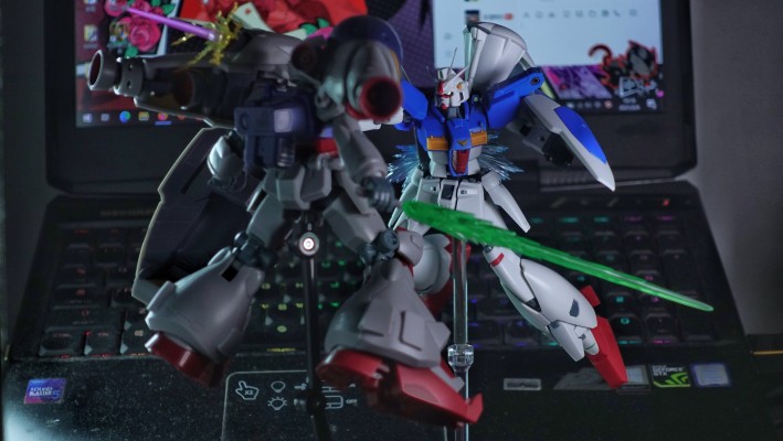 ROBOT魂＜机动战士系列＞   RX-78GP01-Fb 高达试作1号机全方位推进型 剧中版