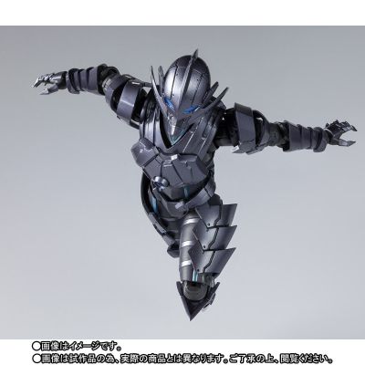 S.H.Figuarts 机动奥特曼 百慕拉 -动画版-