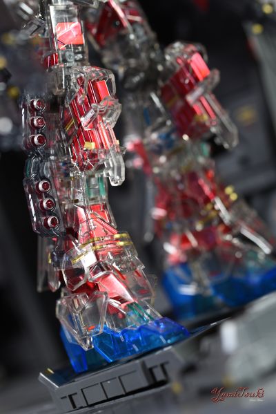 HGUC 机动战士高达UC RX-0 全装甲独角兽高达 Red Coated frame/Mechanical Clear ver. 