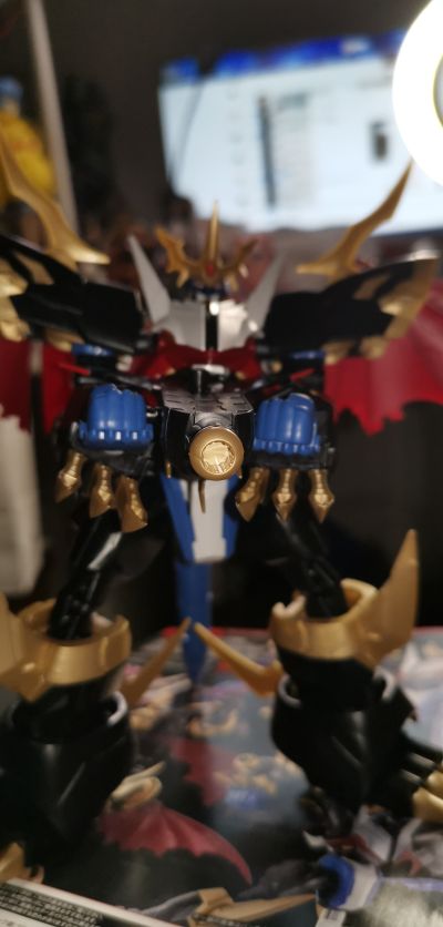 Figure-rise Standard Amplified  帝皇龙甲兽