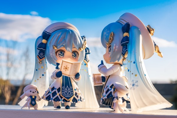 粘土人#1539 VOCALOID 初音未来 雪未来 Glowing Snow