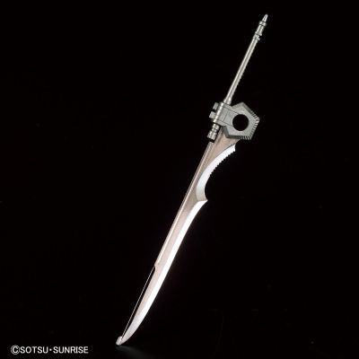 RG  嫣红强袭高达 巨斩刀装备型