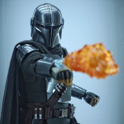 TMS015 曼达洛人 曼达洛人及The Child 豪华版