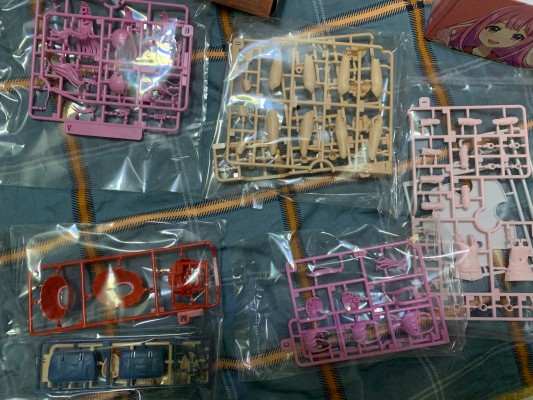 创彩少女庭园 结城圆 桃樱高中 冬装 梦幻草莓色