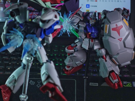 ROBOT魂＜机动战士系列＞   RX-78GP01-Fb 高达试作1号机全方位推进型 剧中版