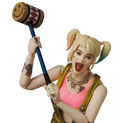 MAFEX 编号153 猛禽小队 哈莉・奎茵 工装版