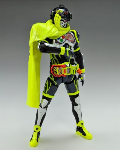 S.H.Figuarts   假面骑士艾克赛德 全能动作X  序章套装