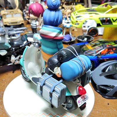 摇曳露营△ 志摩凛