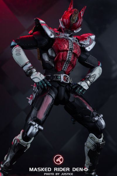 S.I.C. VOL.42 假面骑士：电王 假面骑士电王 圣剑形态/月台形态＆异魔人·桃塔罗斯 初回特典·无