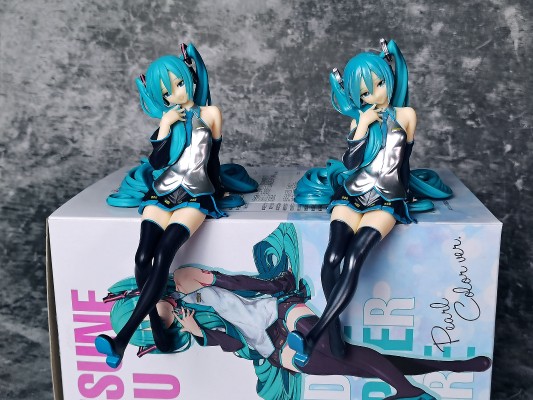 压泡面 初音未来 珠光版