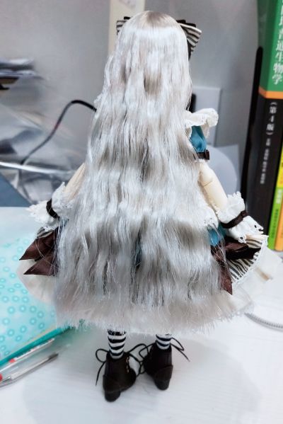 Alvastaria 梅丽尔 ～书，镜子和小爱丽丝～ (Azone商城限定贩售)