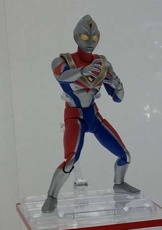 S.H.Figuarts 戴拿奥特曼 戴拿奥特曼