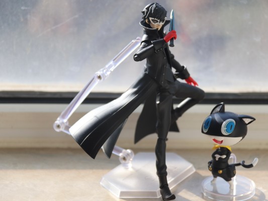 压泡面手办 女神异闻录5皇家版 主人公 雨宫莲