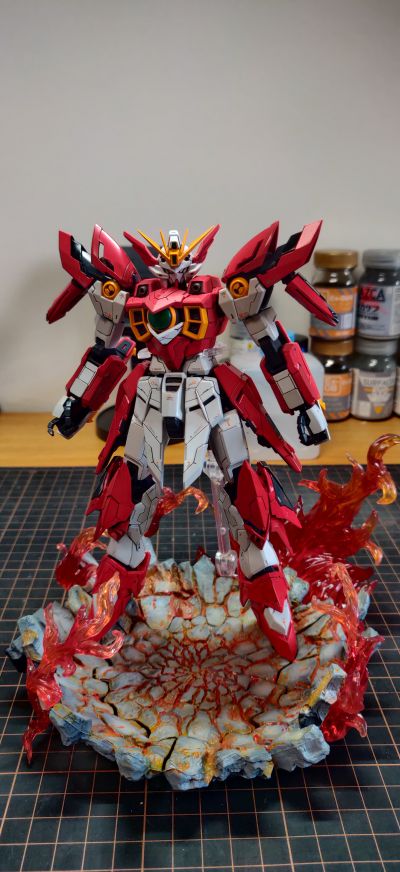 MG 1/100 高达创战者 XXXG-01Wfr 新生凤凰飞翼高达