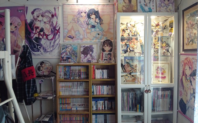 小型阿宅娱乐会所